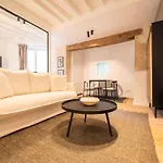 Cosy Nest In Saint Germain